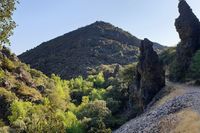 Río Estena y paisaje del Parque Nacional de Cabañeros (Las Torres, en la ruta del Boquerón del Estena) Río Estena y paisaje del Parque Nacional de Cabañeros (Las Torres, en la ruta del Boquerón del Estena)